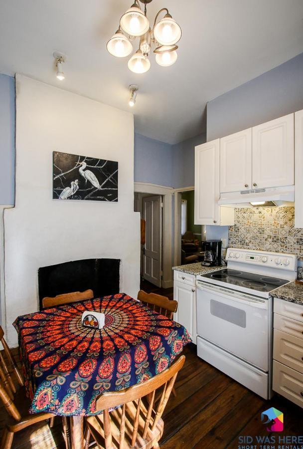 Apartment Gallery Artoff St Parking, Near Forsyth Park *