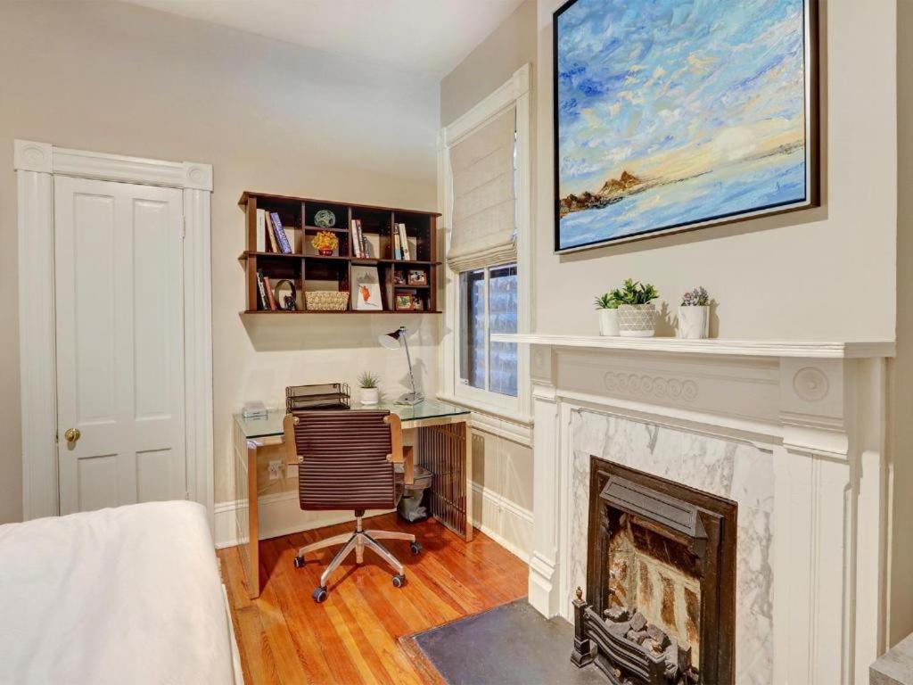 The Lyons House - Luxe Historical - Parking Included *