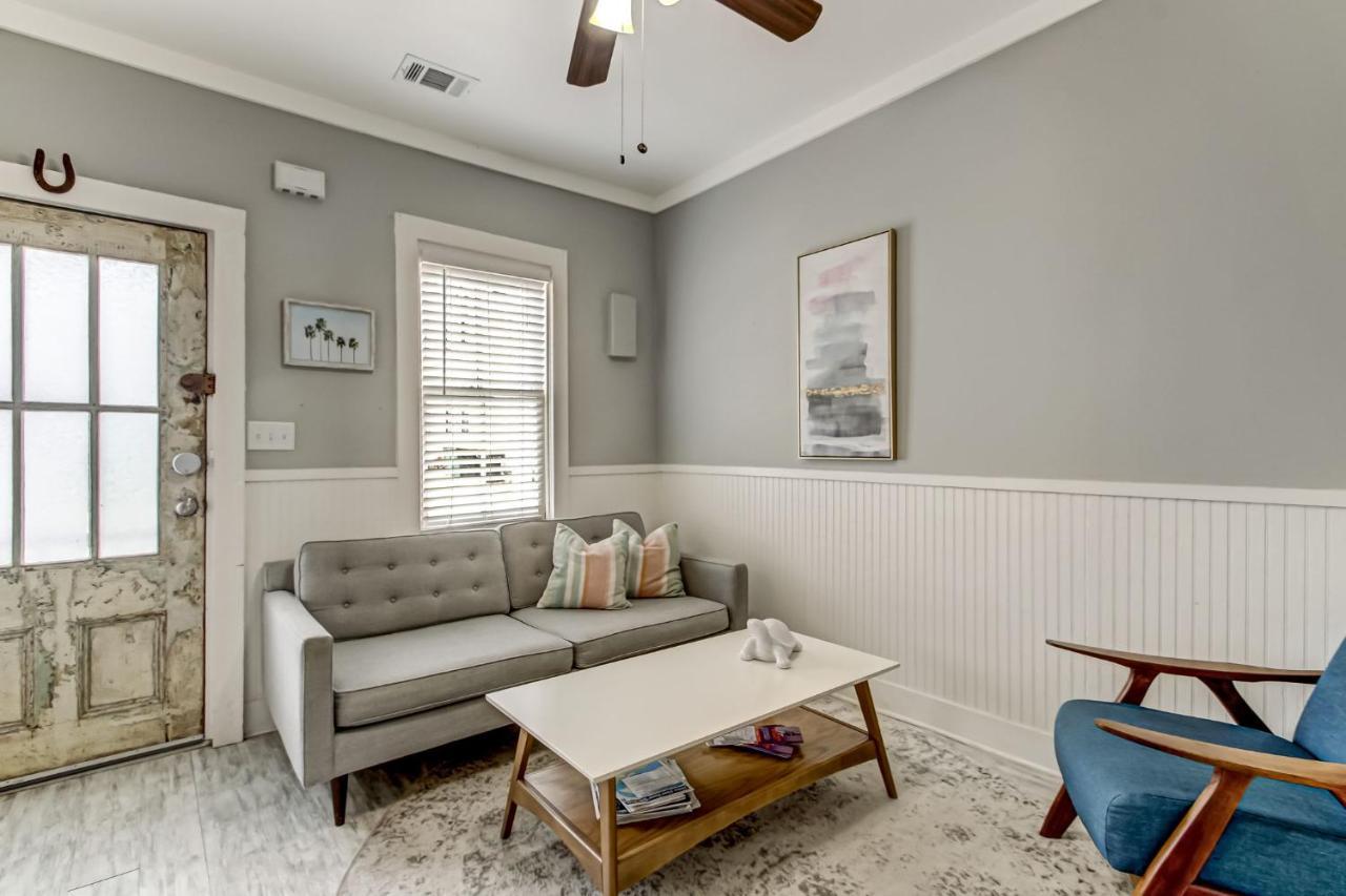 130 Y O Historic Off Forsyth Park * Savannah