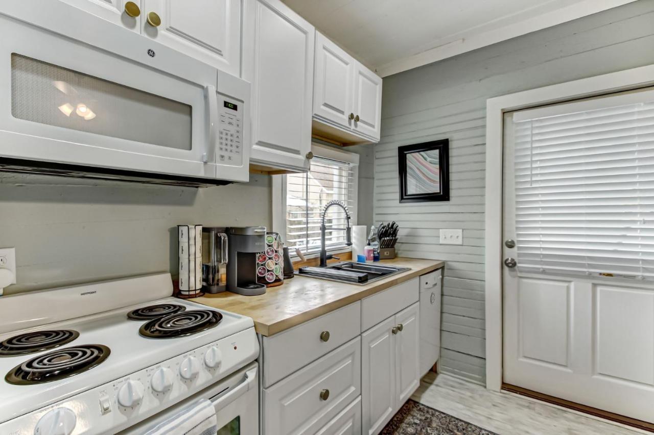 Historic 1892 Near Forsyth Park Holiday home