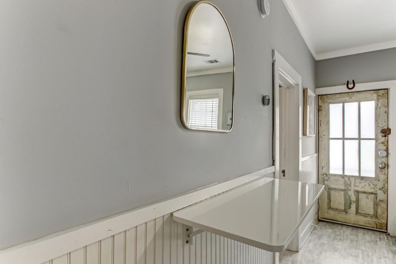 130 Y O Historic Off Forsyth Park Holiday home