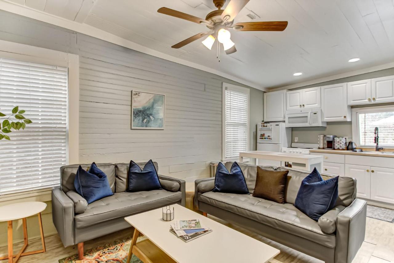 Historic 1892 Duplex Off Forsyth Park Savannah