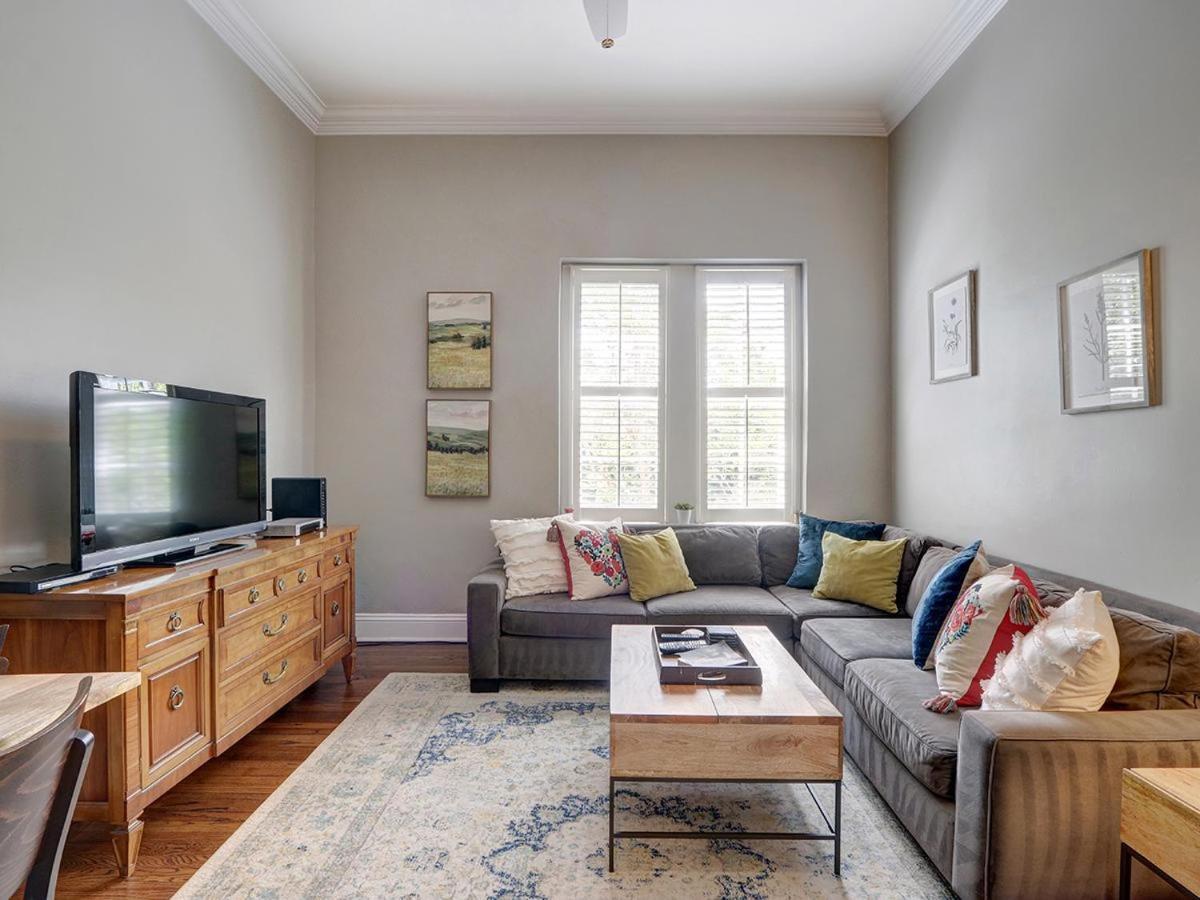 Charm On Liberty Apartment *