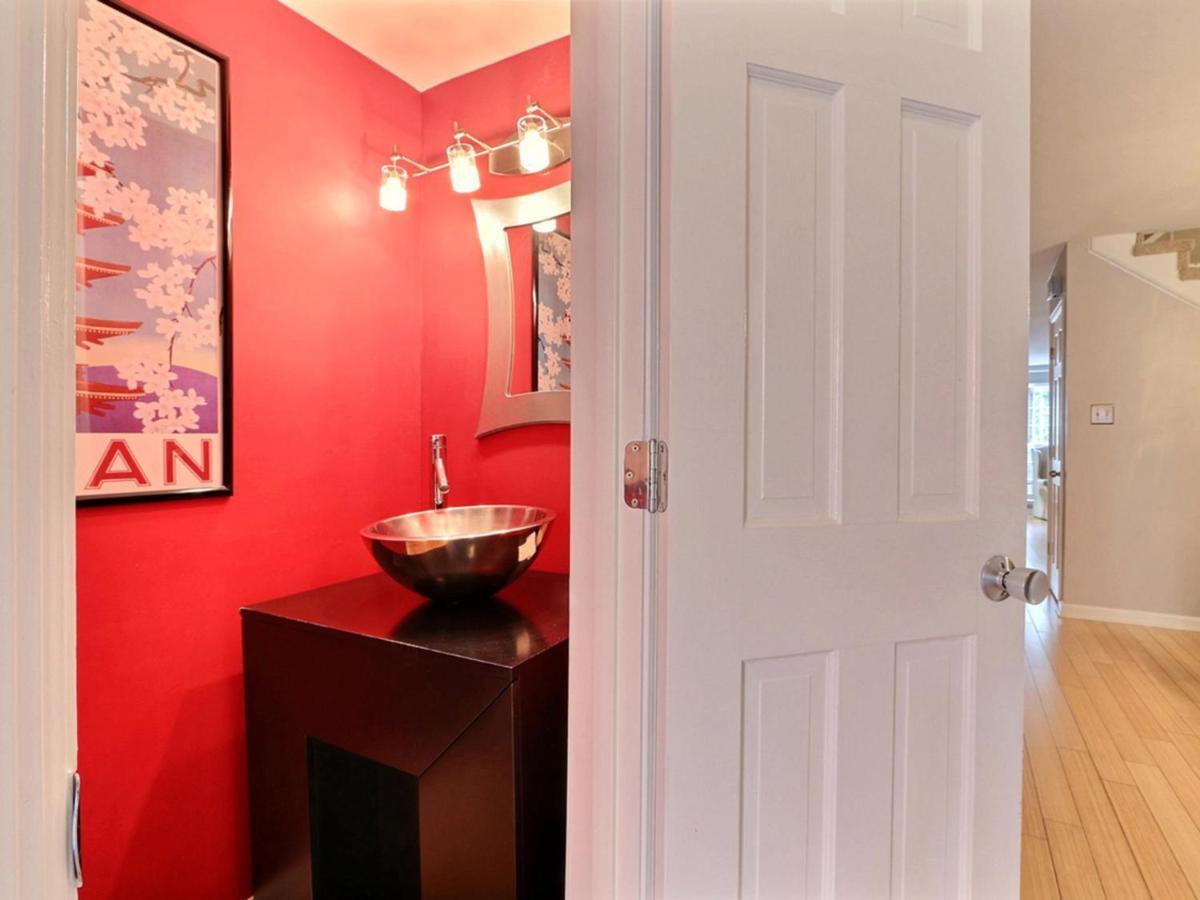 Pickett's Place Apartment