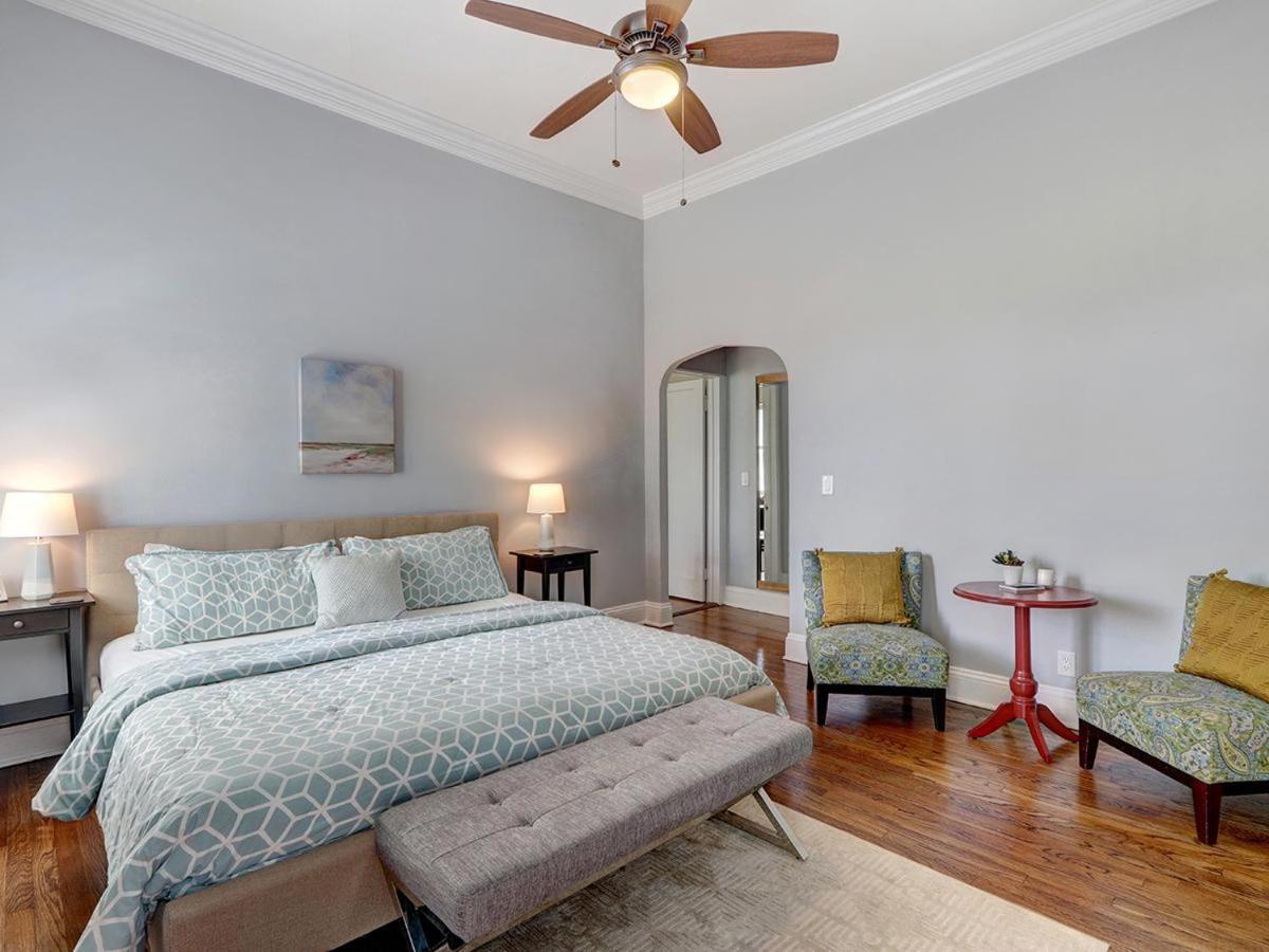 Apartment Charm On Liberty Savannah