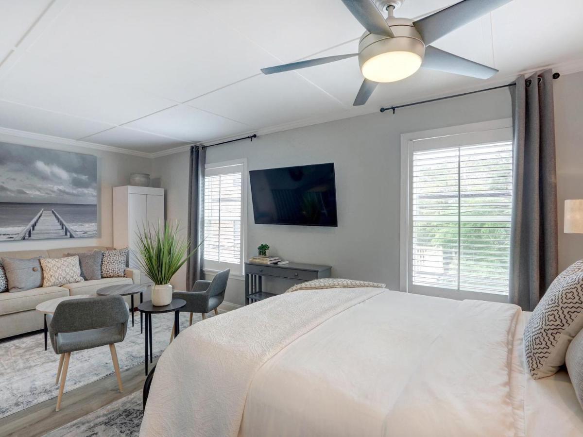 Broughton Deco Carriage Apartment