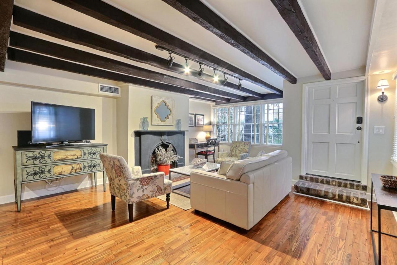 Orleans Square Holiday home *