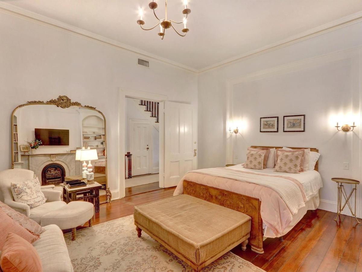 Elsewhere On Madison Square Main Holiday home Savannah