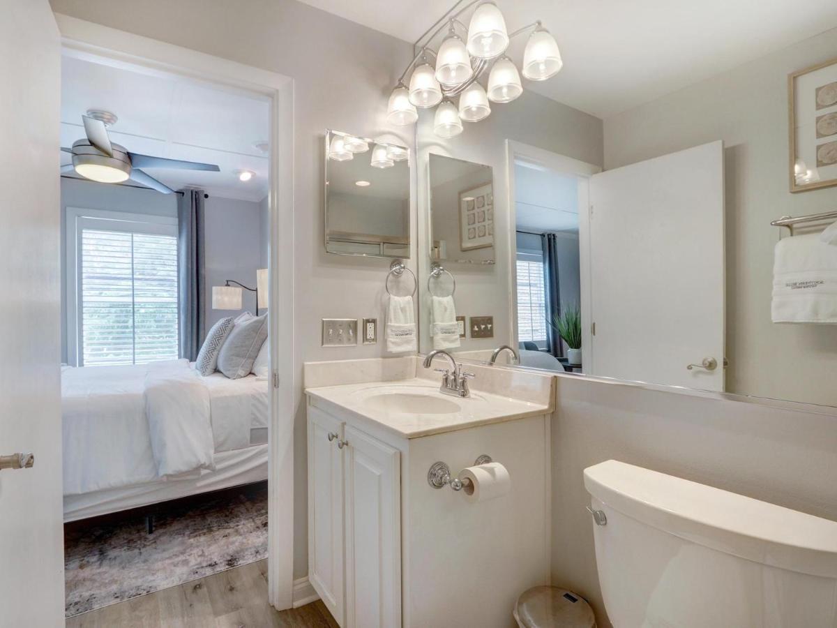 Broughton Deco Carriage Apartment Savannah