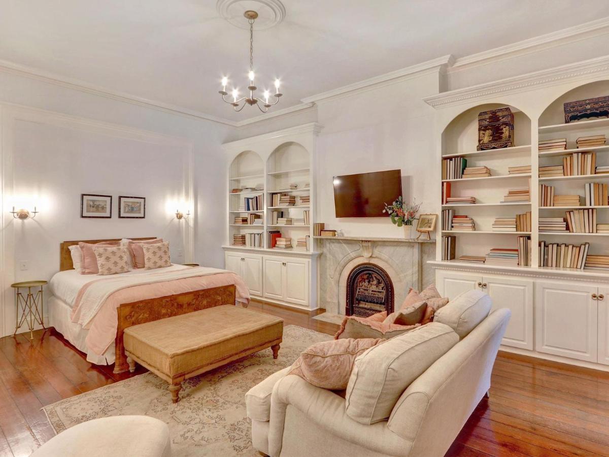 Elsewhere On Madison Square Main Holiday home Savannah
