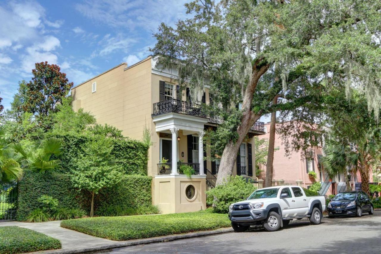 Romancing The Jones Apartment Savannah
