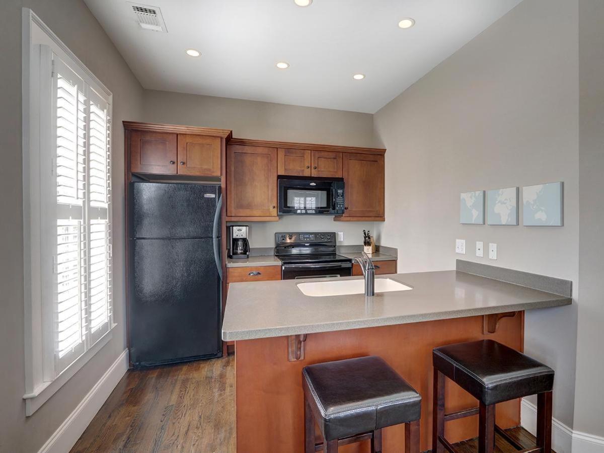 Southern Elegance Carriage House Savannah