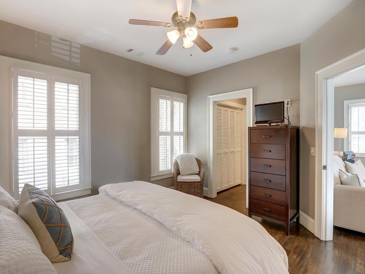Southern Elegance Carriage House Apartment Savannah
