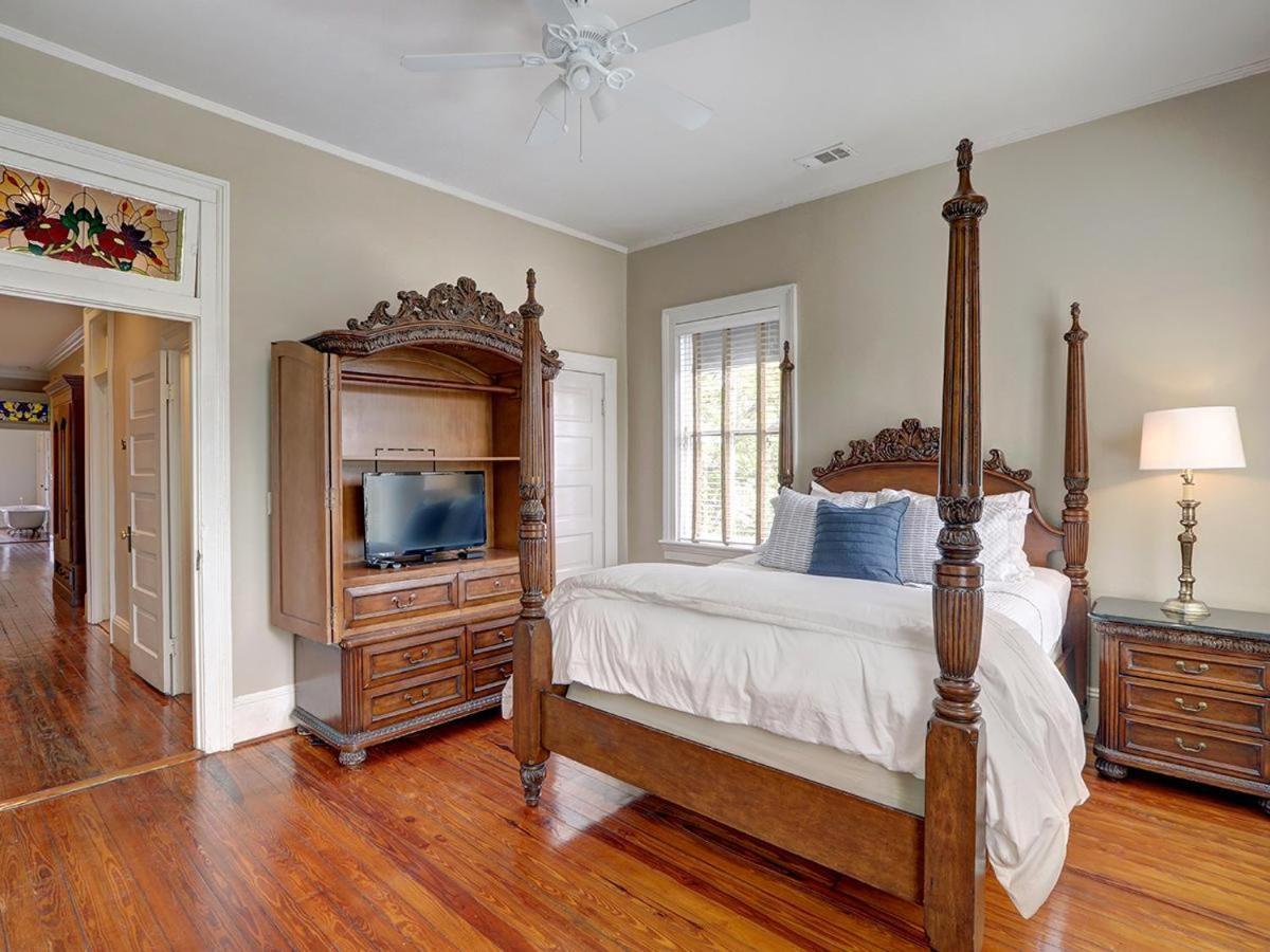 Southern Elegance Estate Savannah