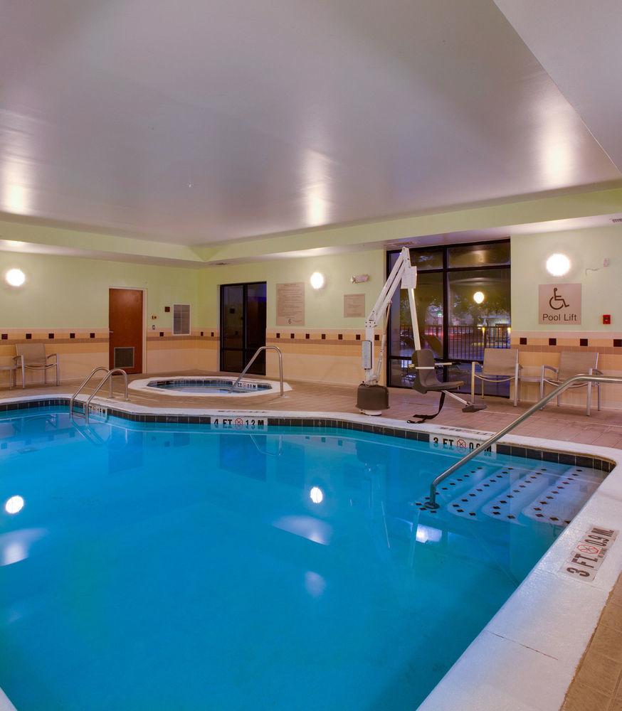 Hotel Springhill Airport