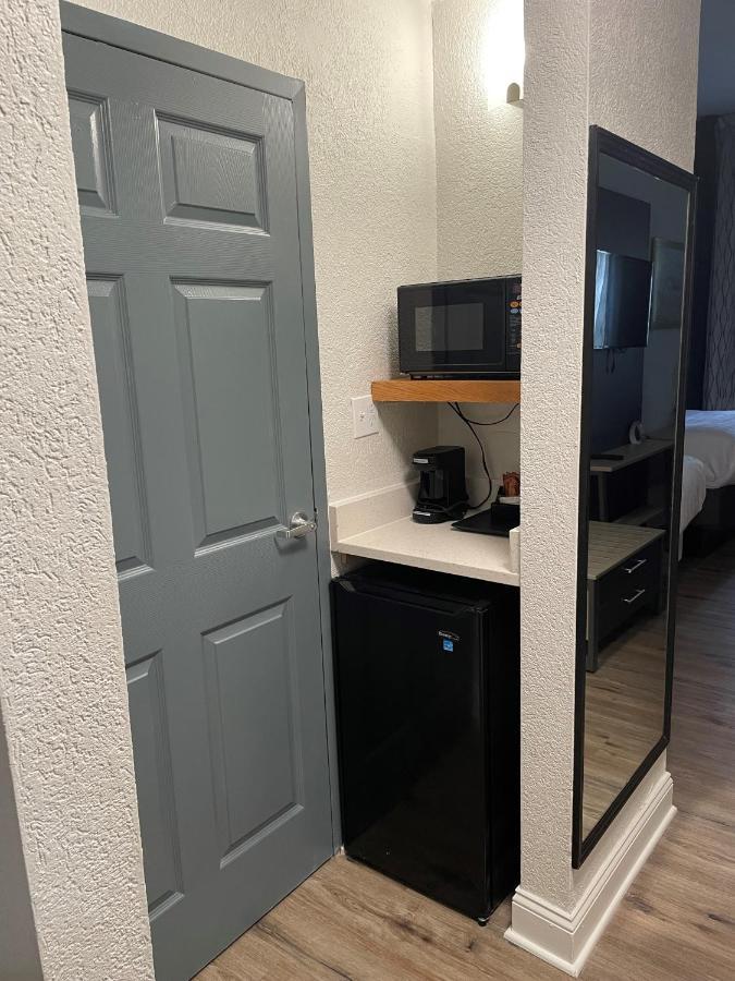 Wingate By Wyndham Savannah Gateway 2*