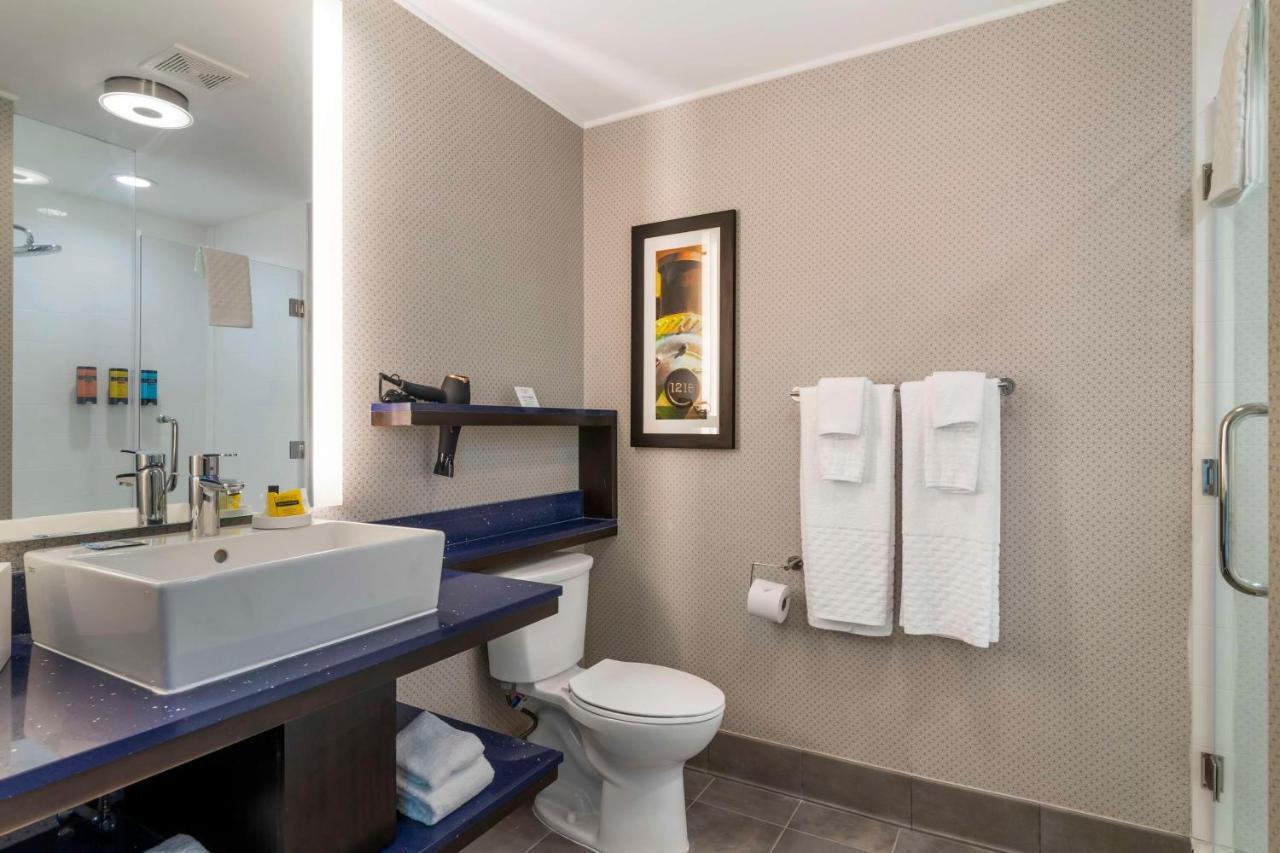 Glo Western Pooler - Airport Hotel 3*