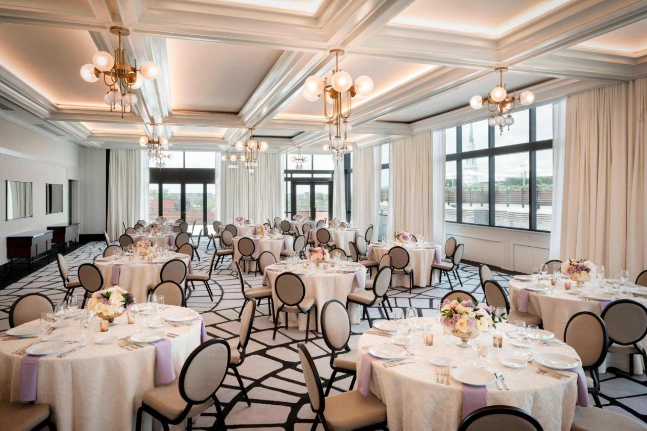 Perry Lane Hotel, A Luxury Collection Hotel,
