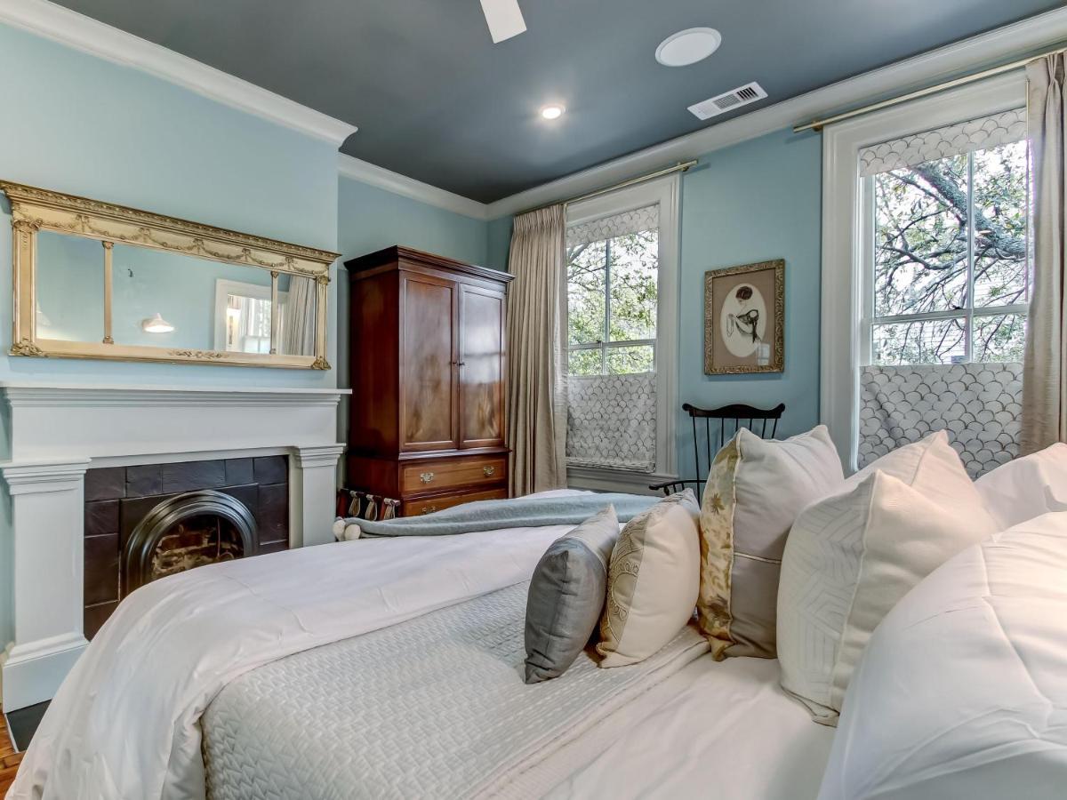 The Laroche Estate On Pulaski Square Holiday home