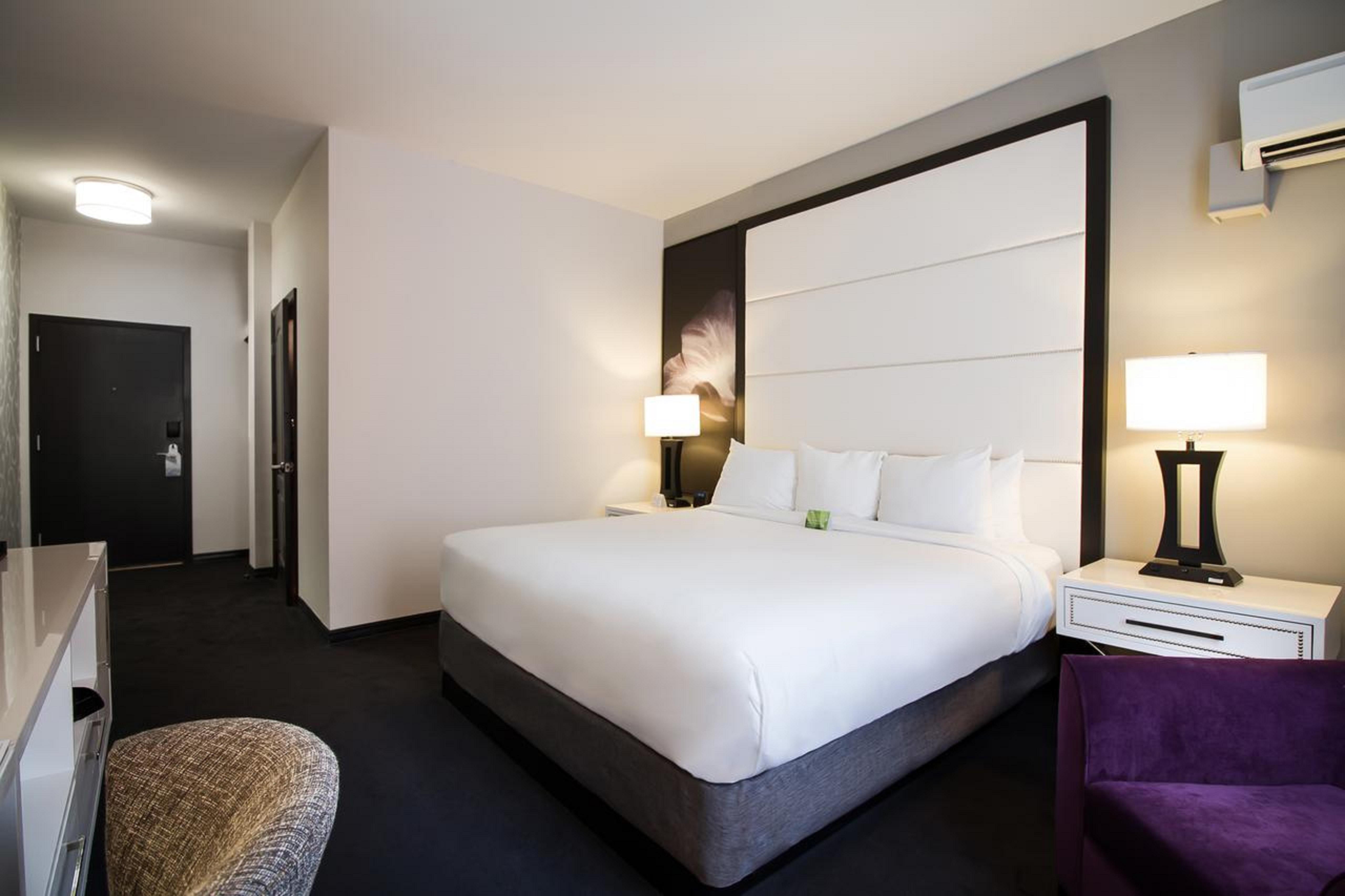 Tryp By Wyndham Hotel Savannah