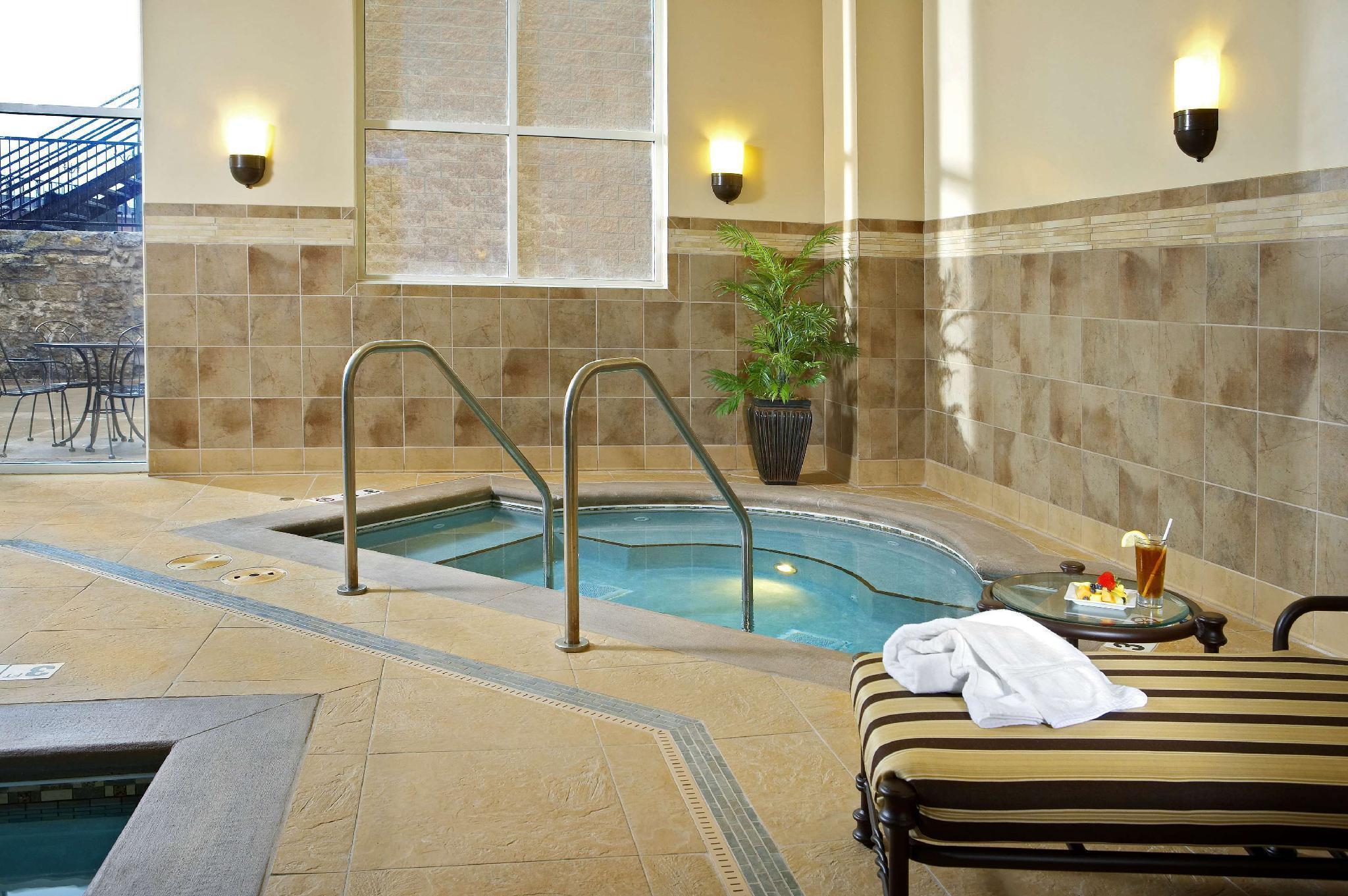 Tryp By Wyndham 4*