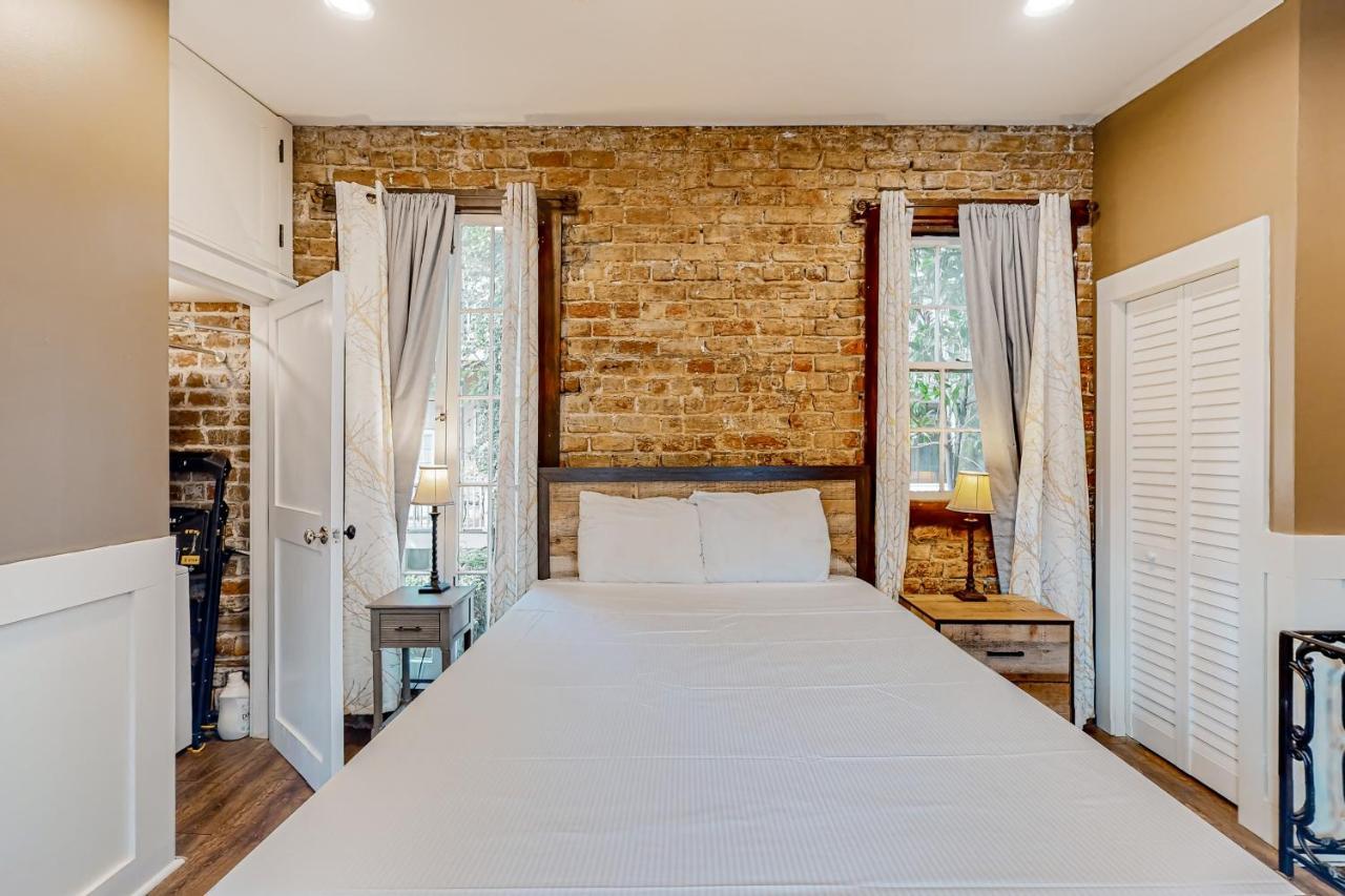 The Carriage House Holiday home Savannah