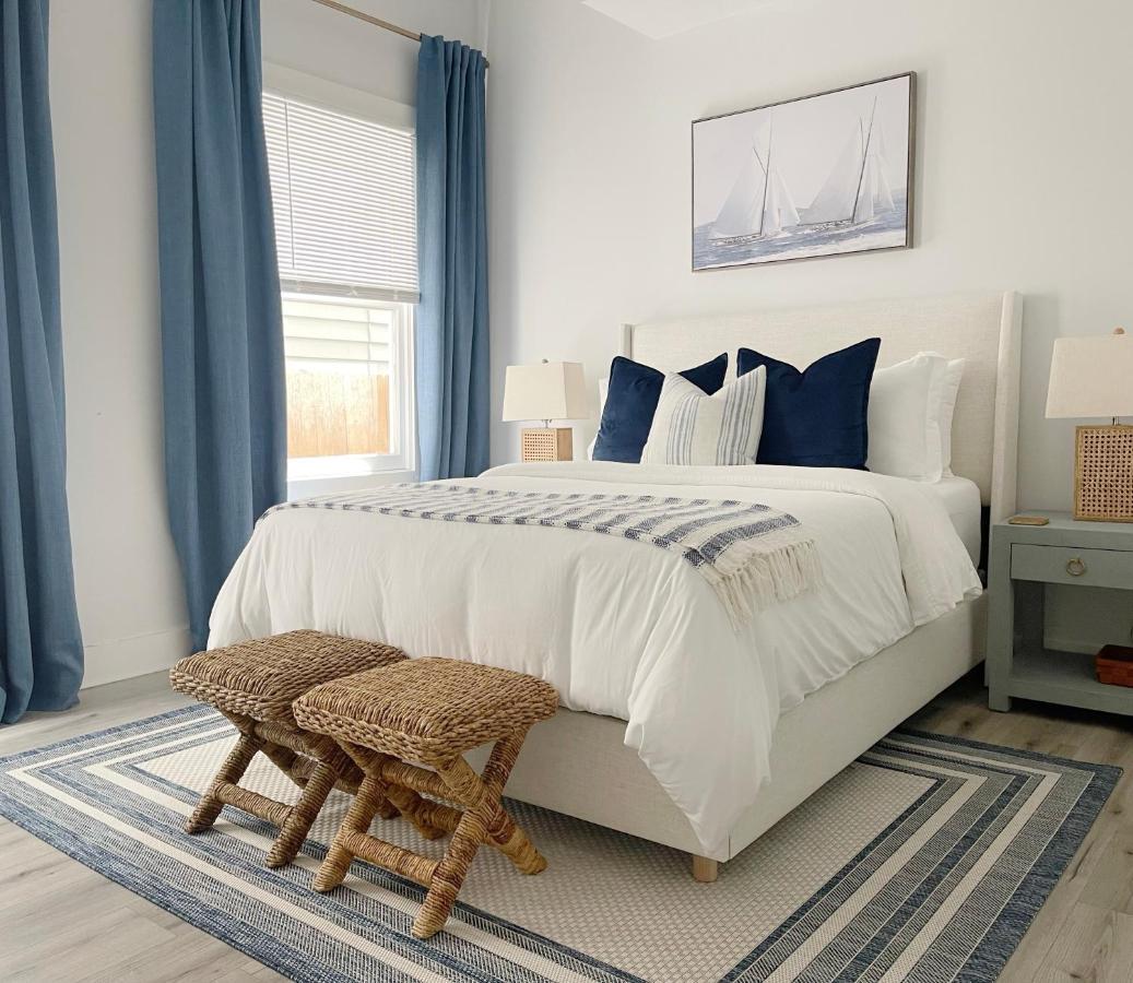 New! Stylish 1900s Renovated Duplex Building Near Forsyth & River St Apartment *
