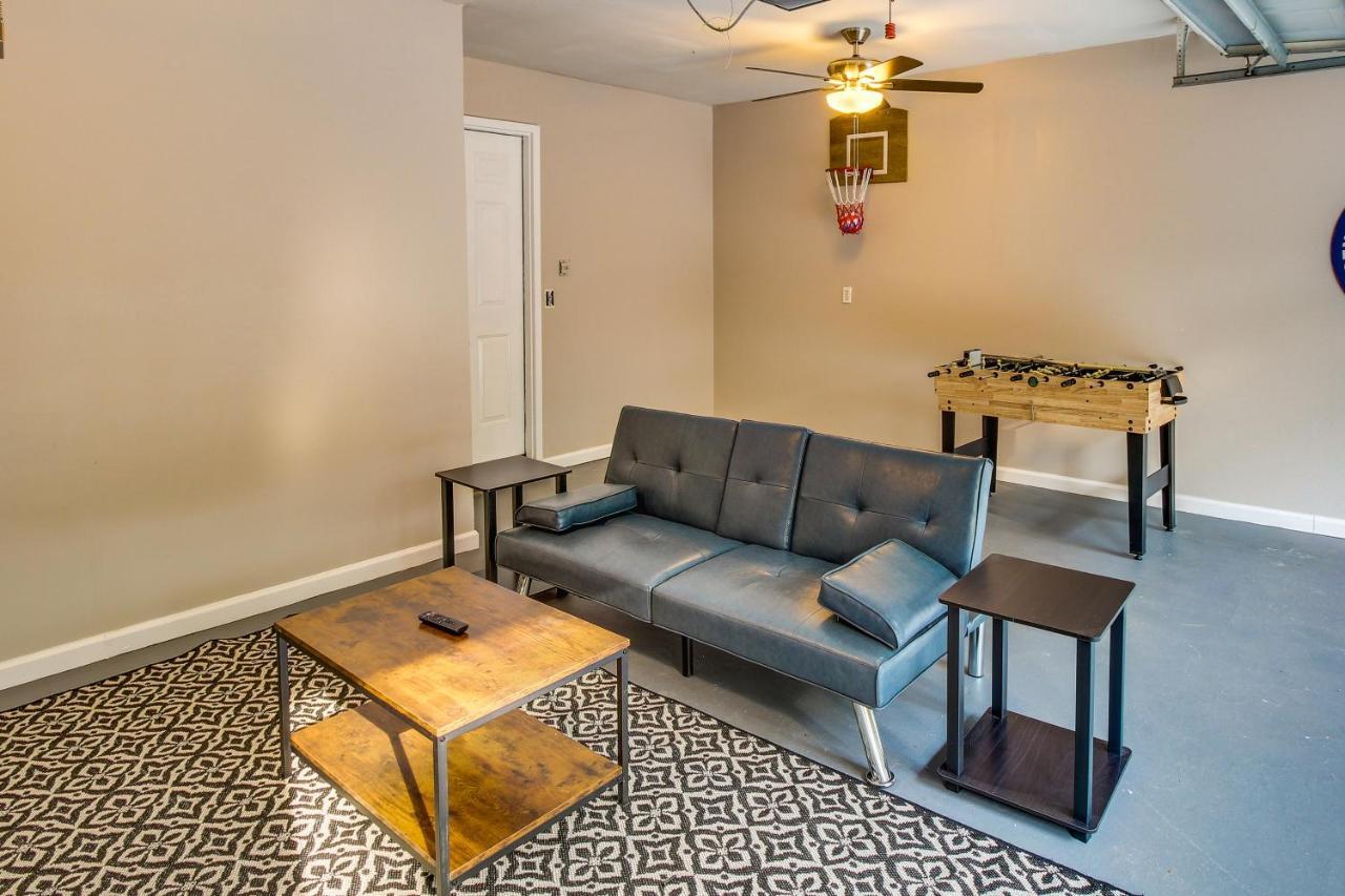 Holiday home Soothing Townhome With Patio! Savannah