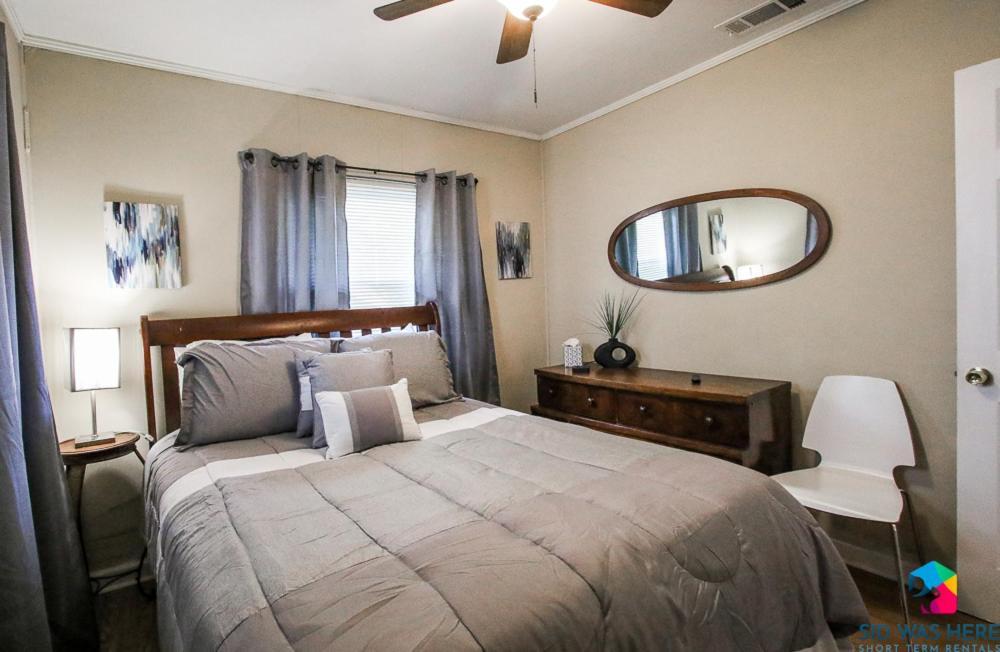 2Br Affordable Walkable Duplex Near Forsyth Park Free Parking Apartment Savannah