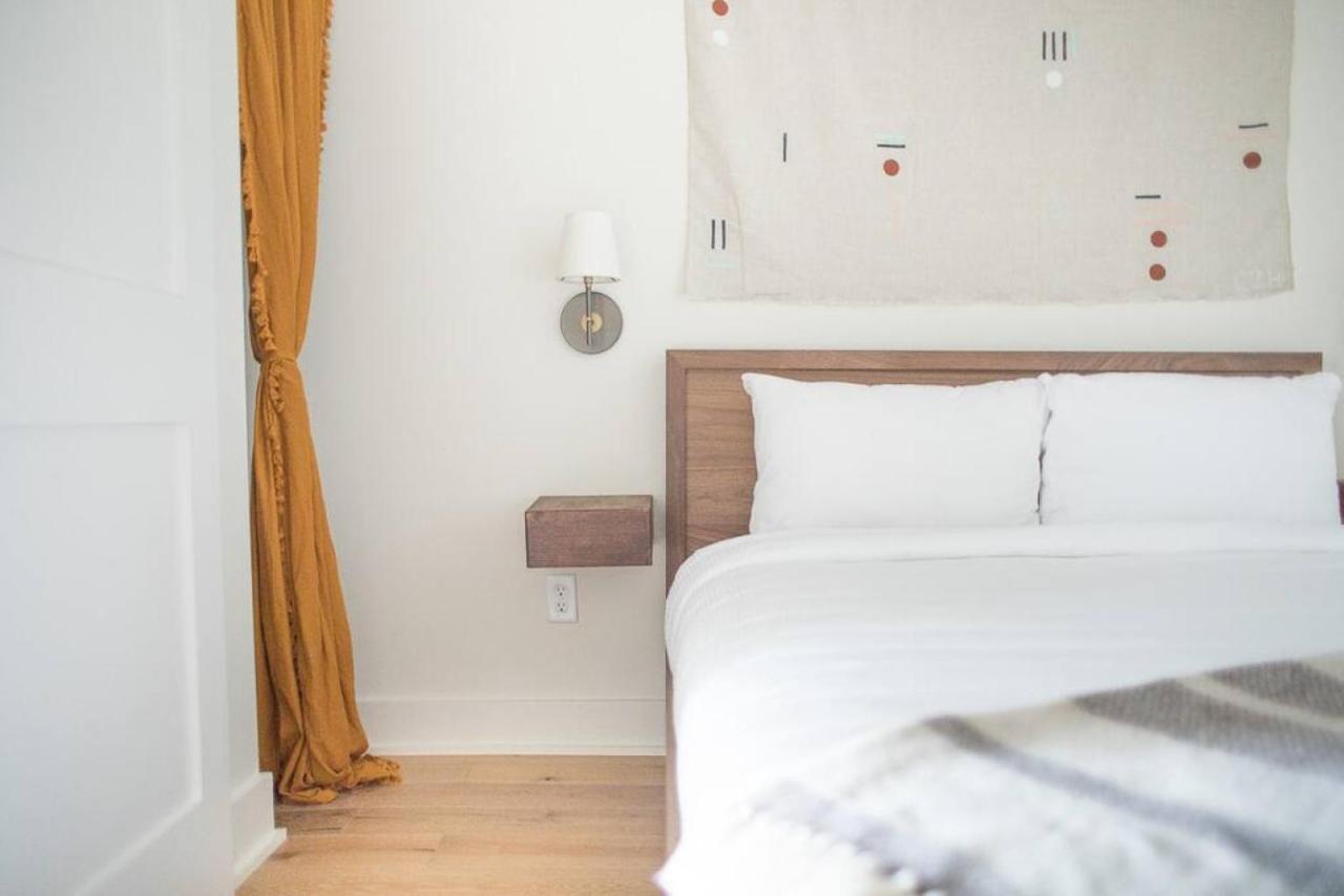 Bright In The Heart Of Historic Holiday home *