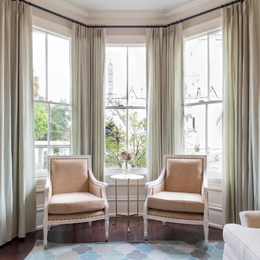 Mirabelle Building Across From St Johns Cathedral Holiday home Savannah