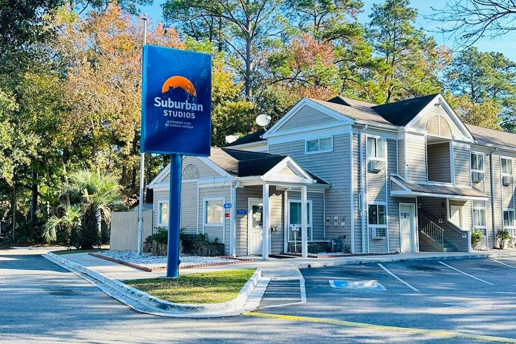 Suburban Abercorn 2* Savannah