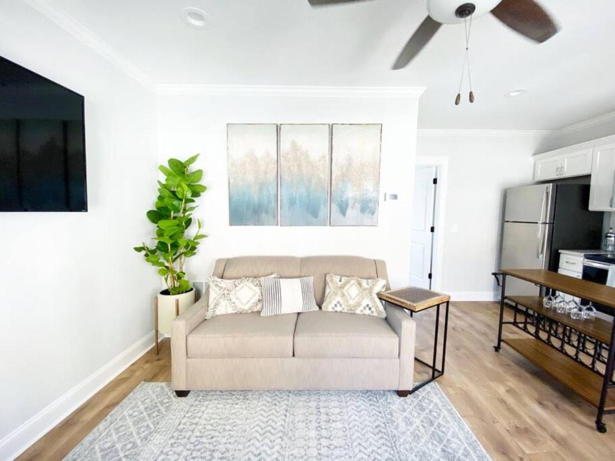 Carriage House Magnolia *