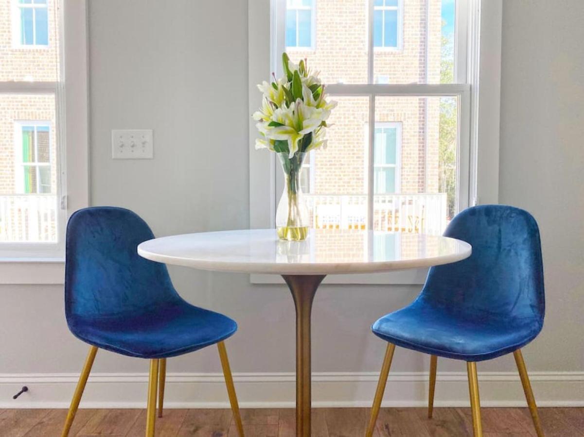 Carriage House Magnolia *