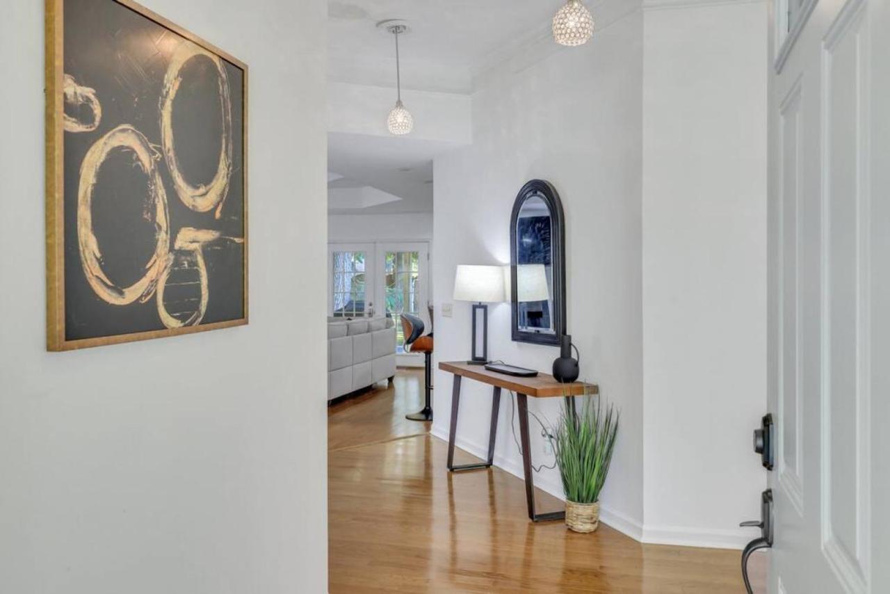 5br Pool, Jacuzzi, Firepit, Sports, Games * Savannah