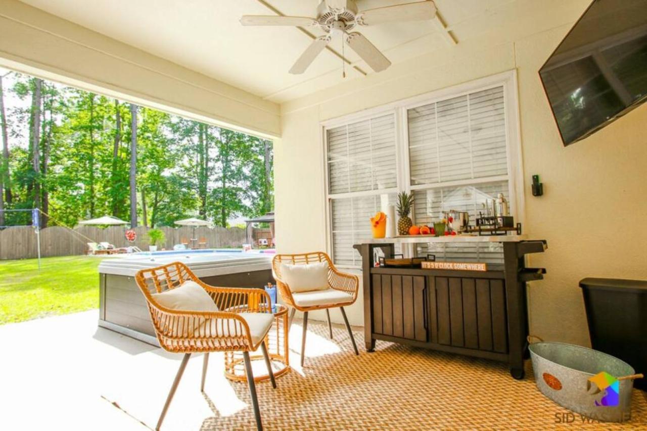 5br Pool, Jacuzzi, Firepit, Sports, Games * Savannah