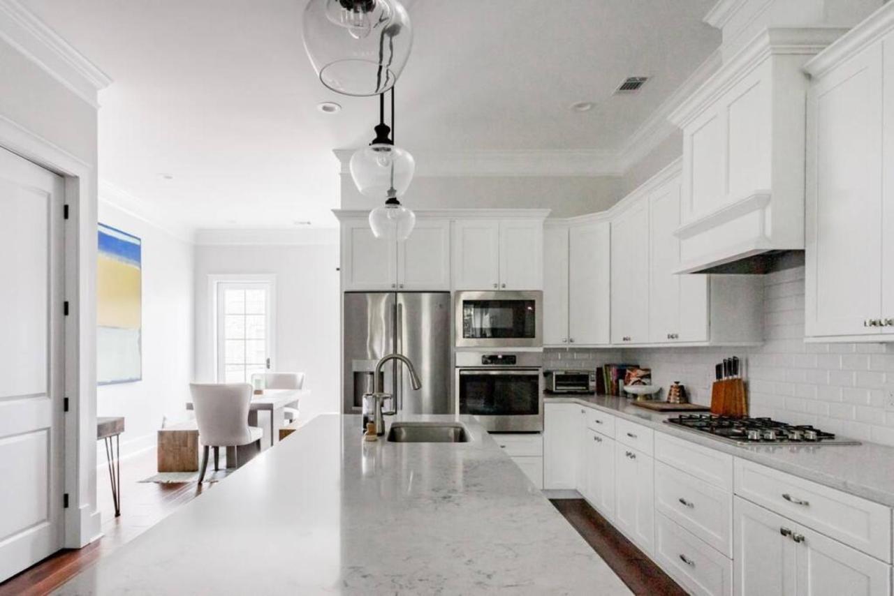 3 Bedroom Liberty House In Downtown With Parking * Savannah