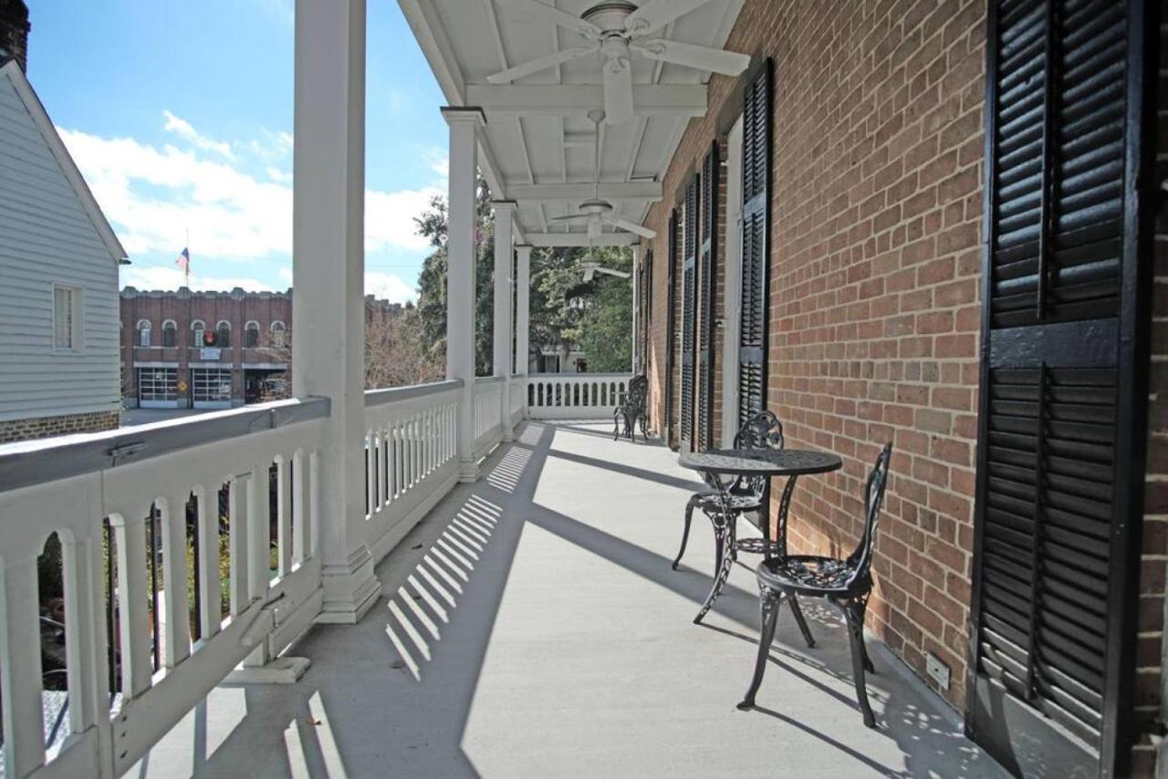 8br Historic Hamilton House * Savannah
