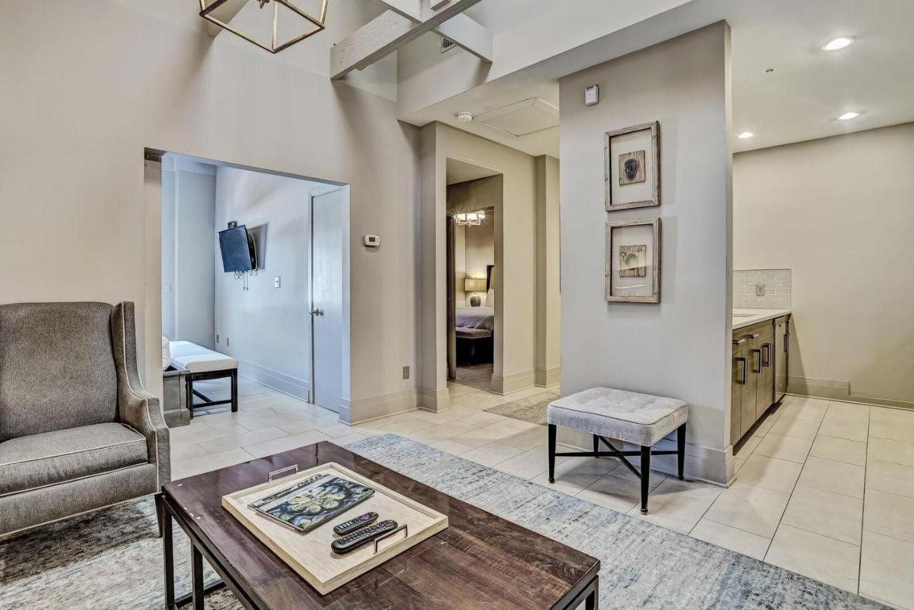 Parker's Collection Estate Apartment Savannah