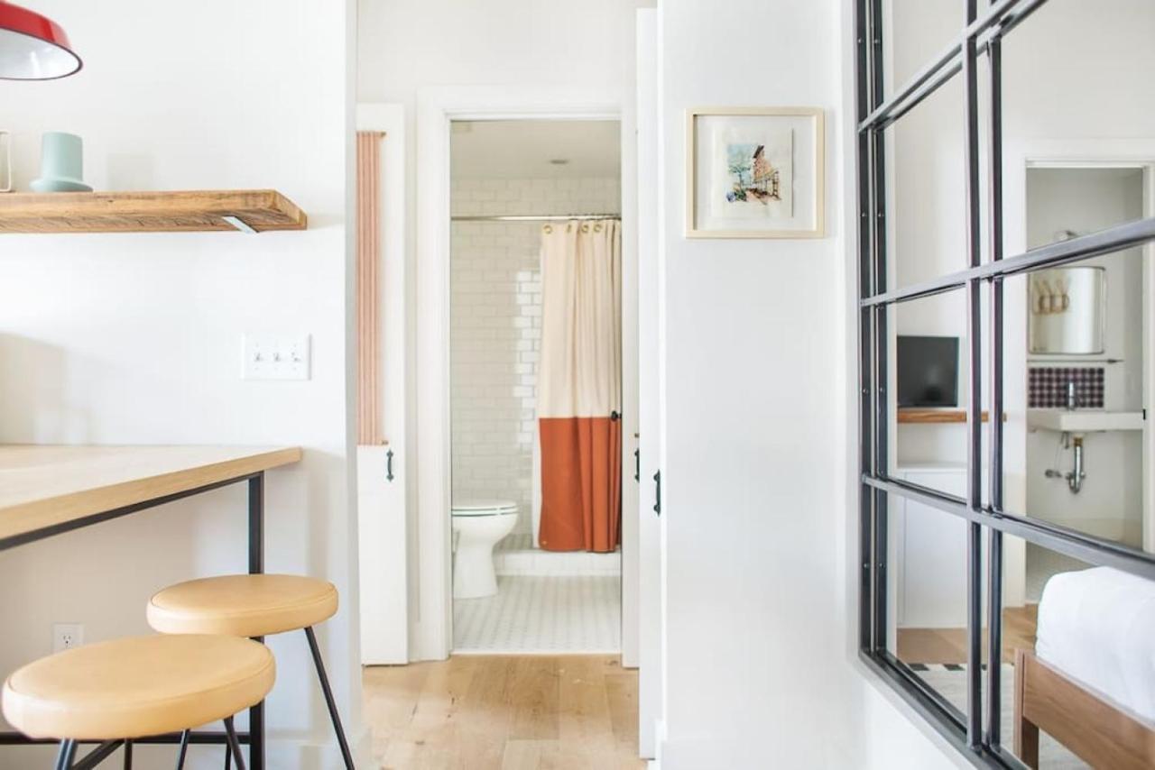 Roomy Hip 2br In