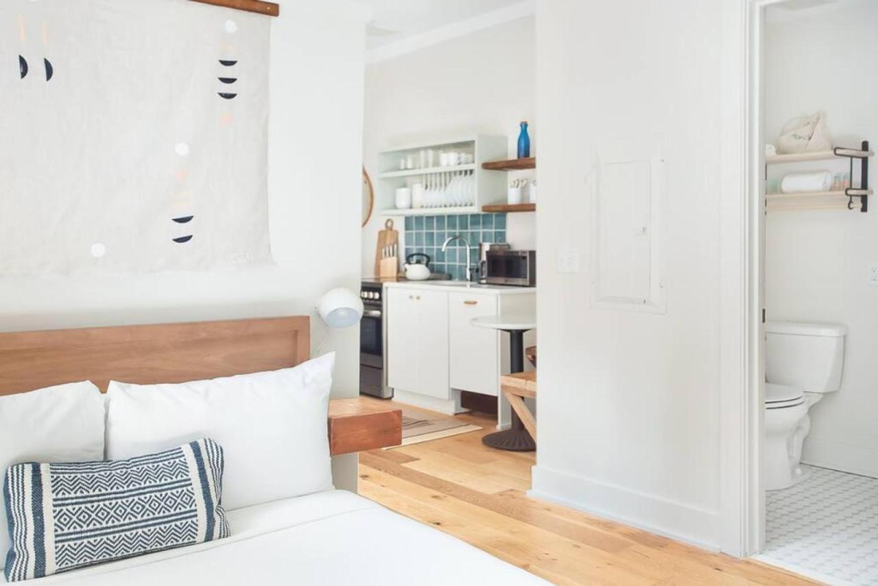 Downtown Loft Near Everything Apartment Savannah