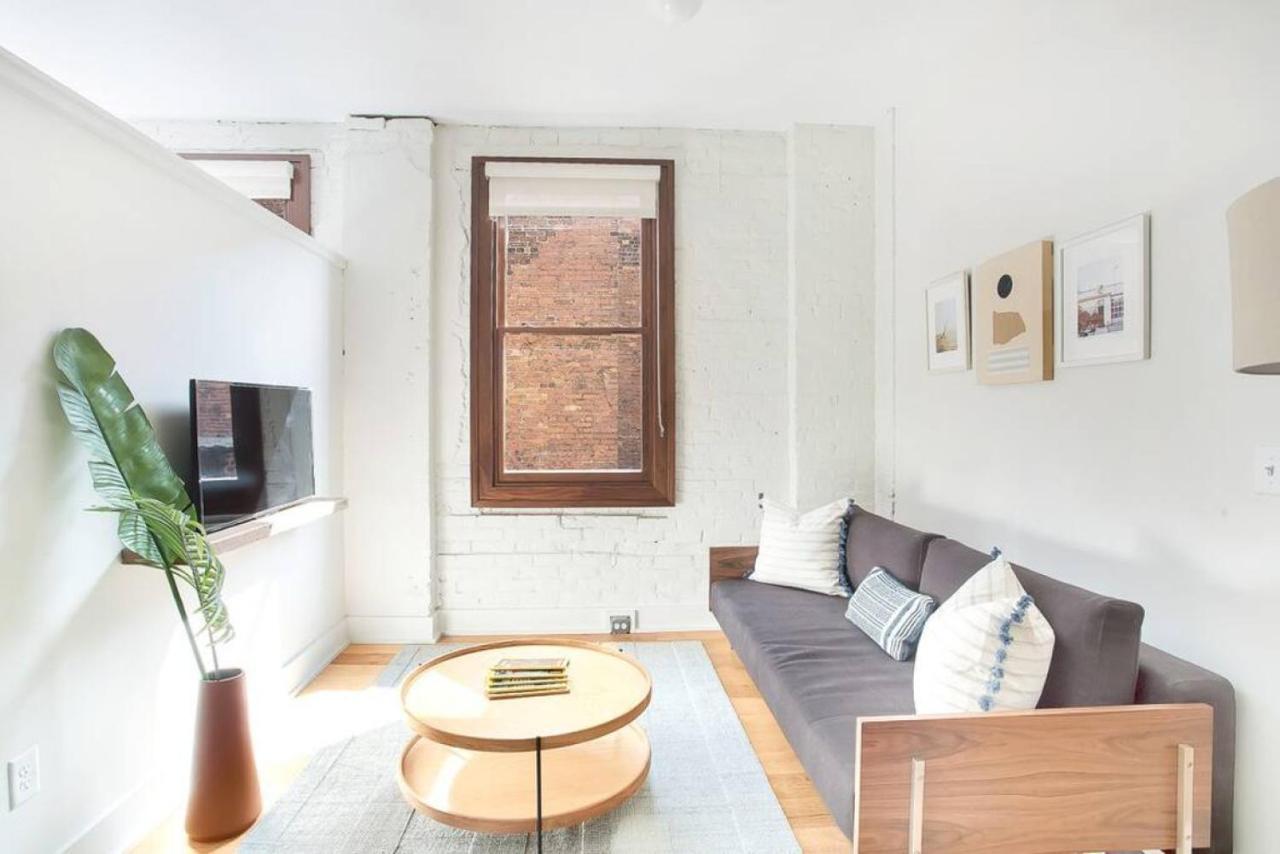 Downtown Loft Near Everything