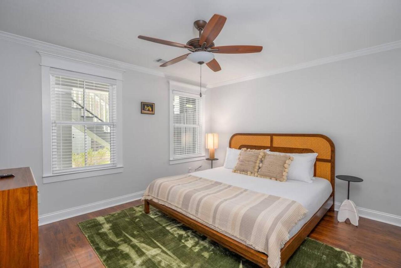 5 Bed Rose Estate With Parking *