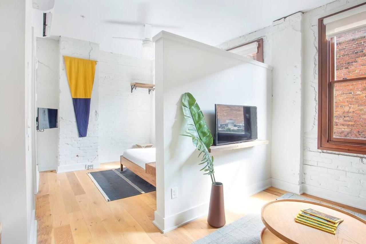 Downtown Loft Near Everything Apartment *