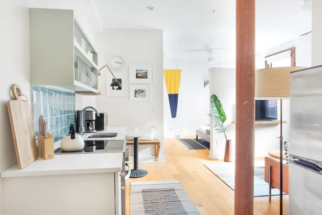 Downtown Loft Near Everything