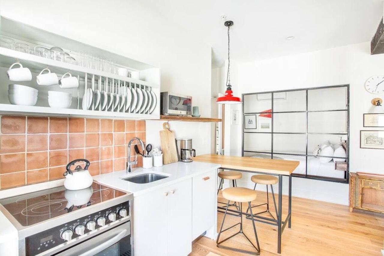 Roomy Hip 2br In Holiday home *