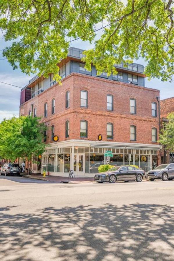 Downtown Loft Near Everything Savannah