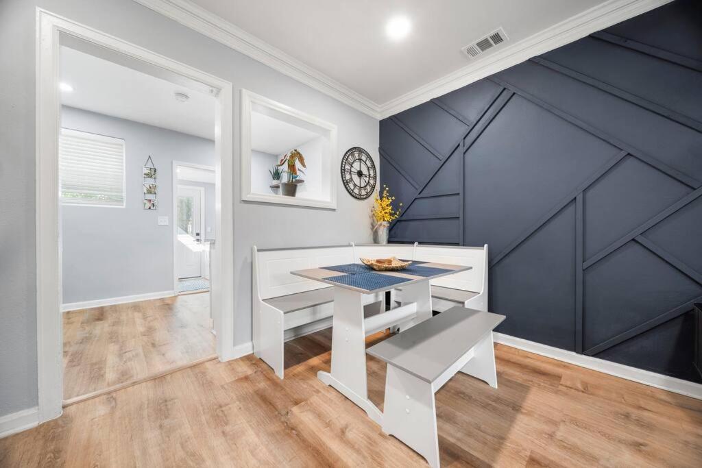 Holiday home Stylish Urban Nest, Close To Parks And Restaurants