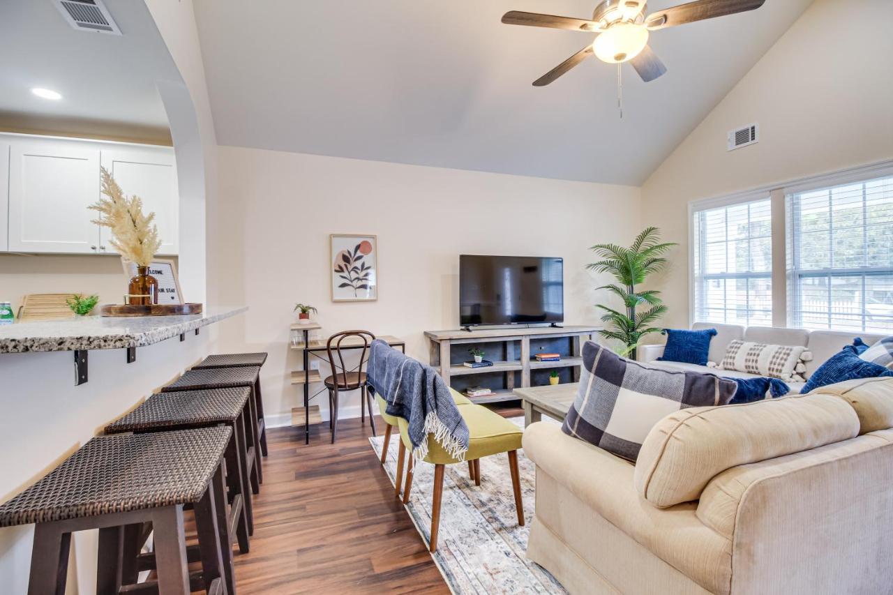 Family Near Downtown And Convention Center! Holiday home *