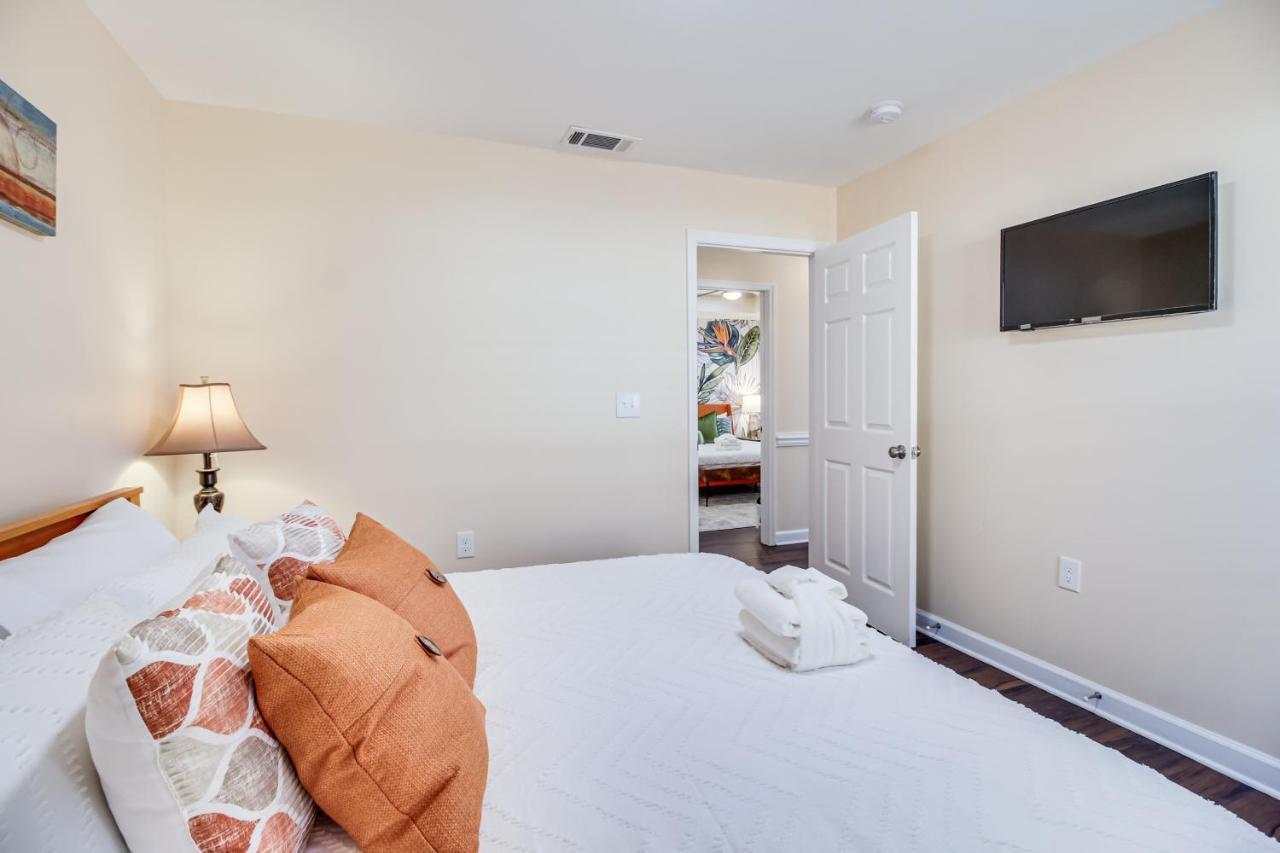 Family Near Downtown And Convention Center! Holiday home *